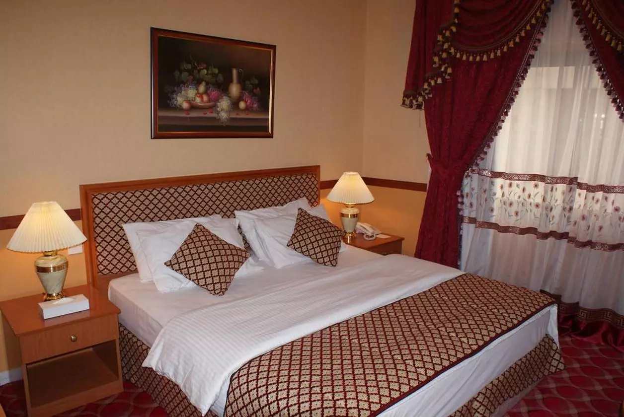 SADAFEDIT_SHABAVIZ (6).jpg